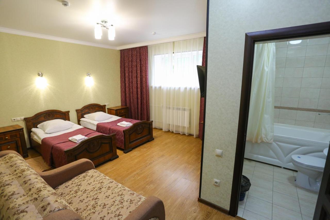 Гостиница кавказ архыз. Отель Кавказ Архыз. Yerevan Hotel kavkaz.